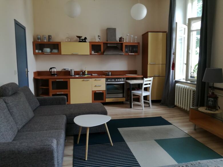 Hostal 25 Hours Hostel