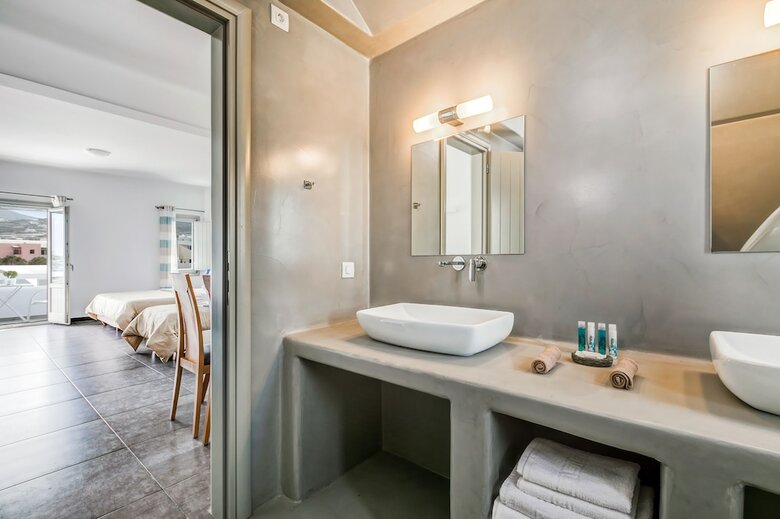 Blue Senses Villas