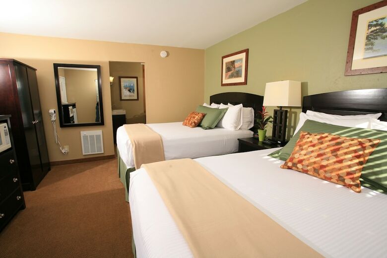 Hotel Heavenly Inn