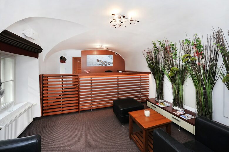 Aparthotel Aplend City Ba?tov� 1