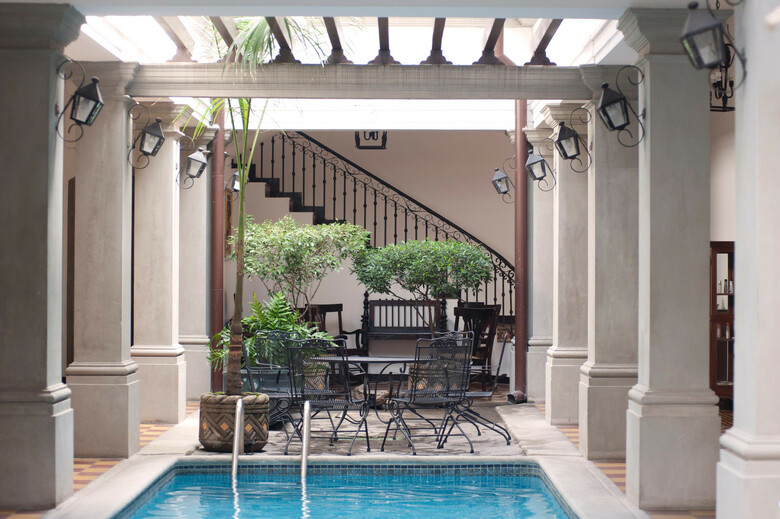 Hotel La Gran Francia