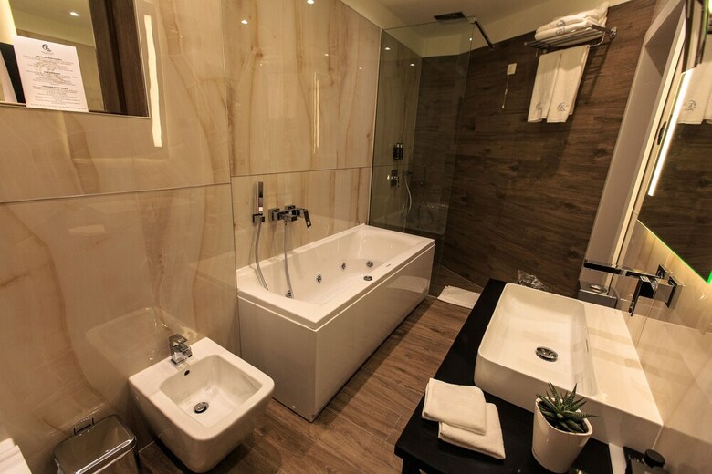Kalamper Hotel & Spa