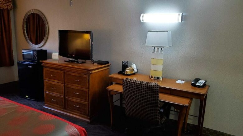 Hotel Ramada By Wyndham Barstow