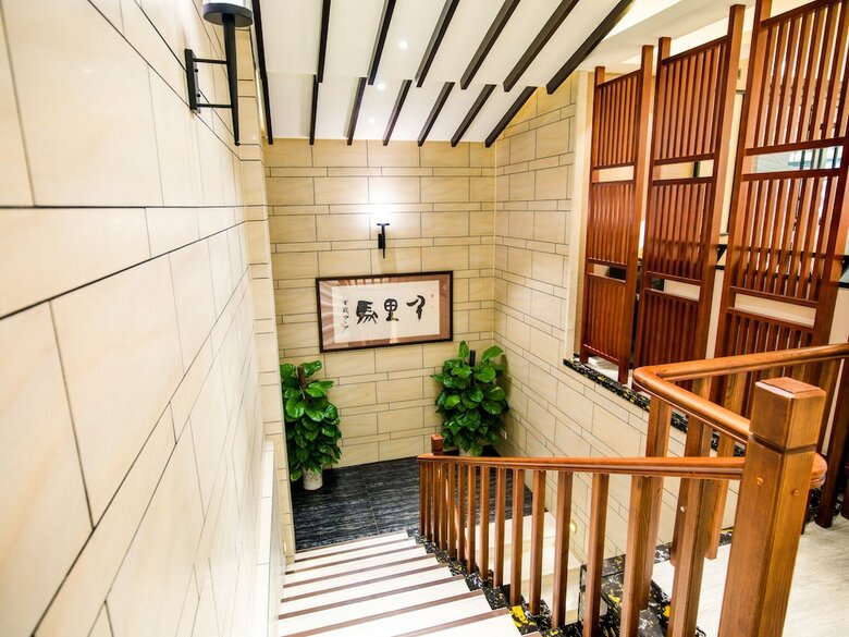 Guilin Elephant Trunk Hill Hotel