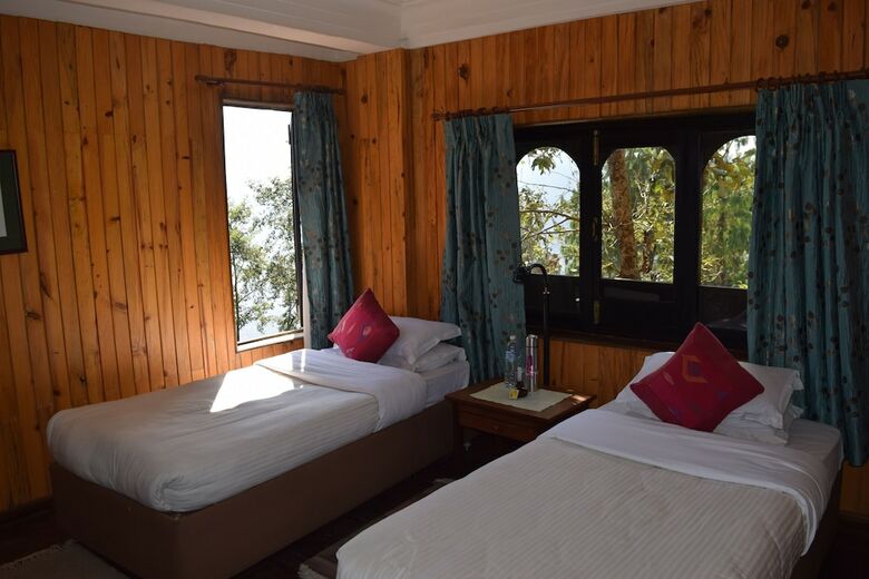 Hotel The Fort Resort
