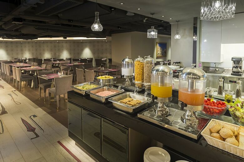 Hotel Silka Tsuen Wan Hong Kong