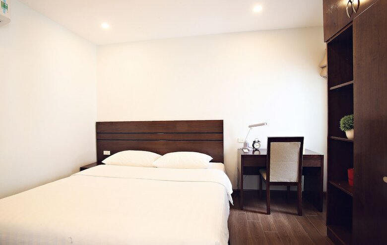 Hotel Poonsa Truong Cong Giai