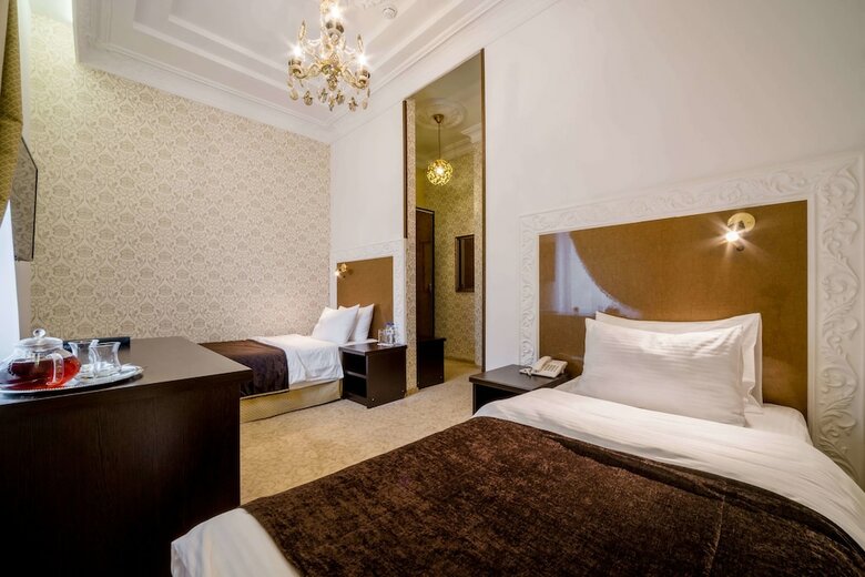 Sadovnicheskaya Hotel