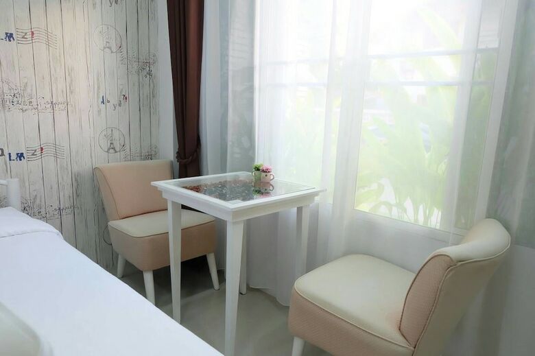 Hotel Noble Baan Pastel
