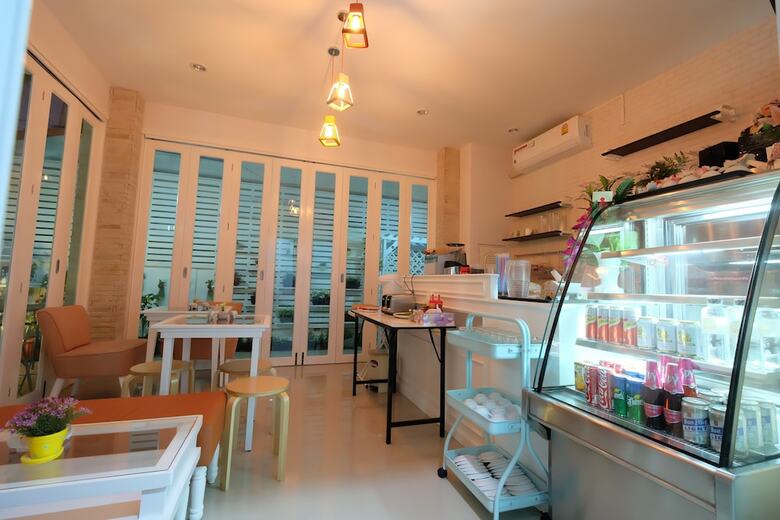 Hotel Noble Baan Pastel