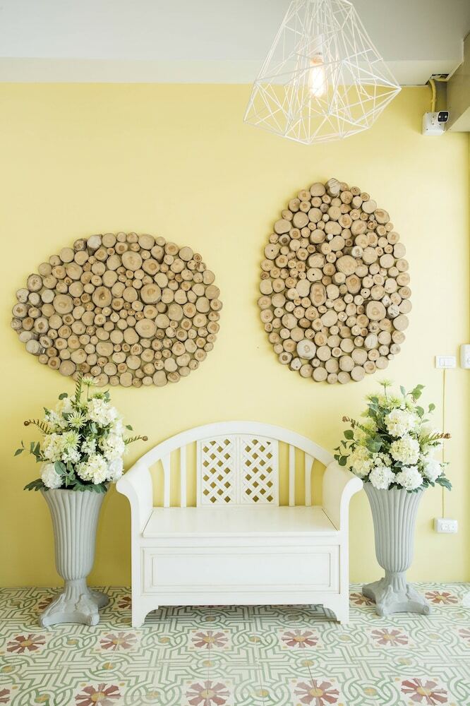 Double Ninth Friendly Boutique Hotel
