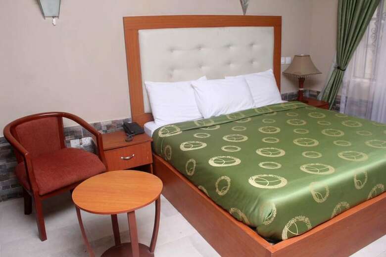 Silver Grandeur Hotel