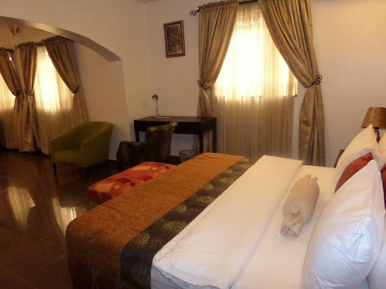 Suru Express Hotel, Ikeja