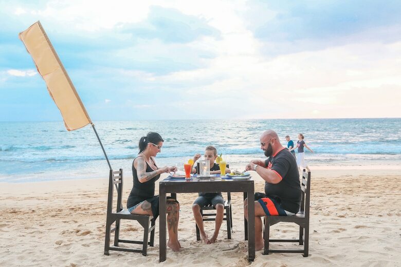 Hotel Dalawella Beach Resort By Deco
