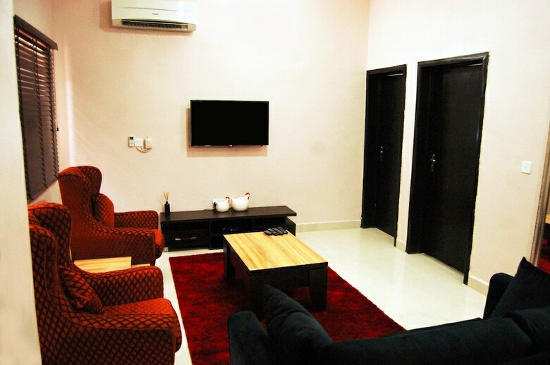 Wendo Court Apartments