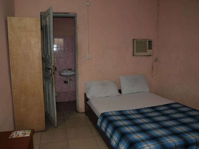 Kdt Hotels And Suites