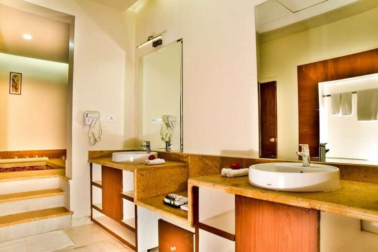 Hotel Clarks Resort Abhyaran Ranthambore