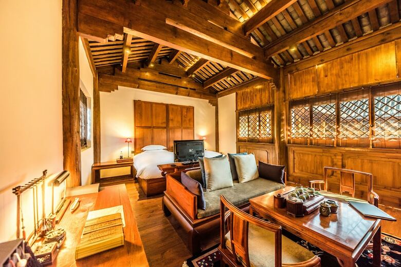 Posada Sanshengwuer Zeyun Inns
