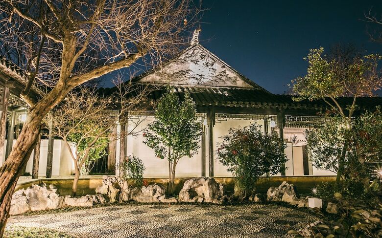 Hotel The Emperor Suzhou