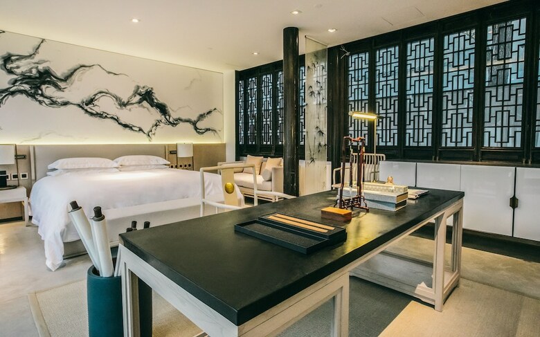 Hotel The Emperor Suzhou