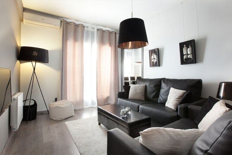 Apartamentos Alcam Encants