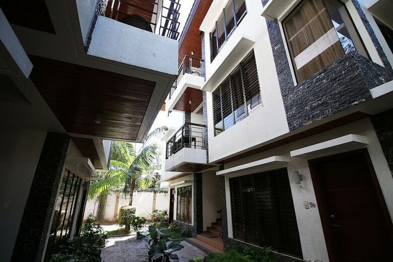 Apartamentos Hassaram Courtyard