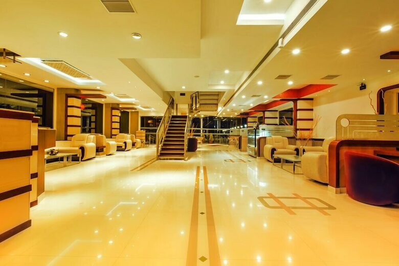 Hotel Nm Royale County