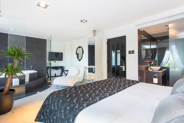 Winery Boutique Hotel