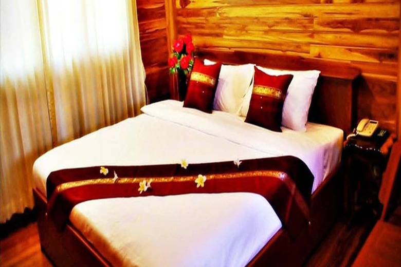 Hotel P.n. Gold Resort