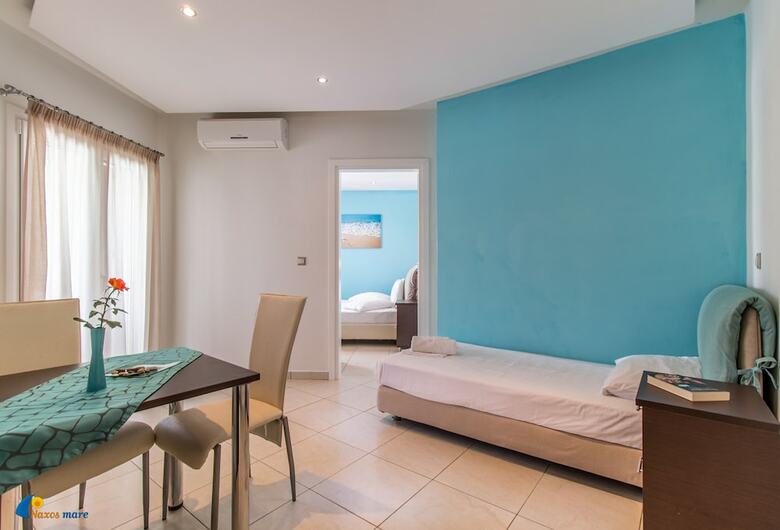 Apartamentos Naxos Mare Studios