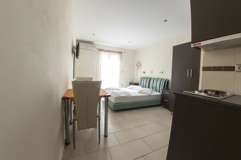 Apartamentos Naxos Mare Studios