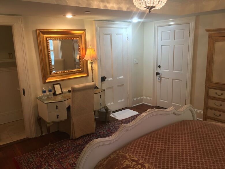 Bed & Breakfast Justine Inn Savannah