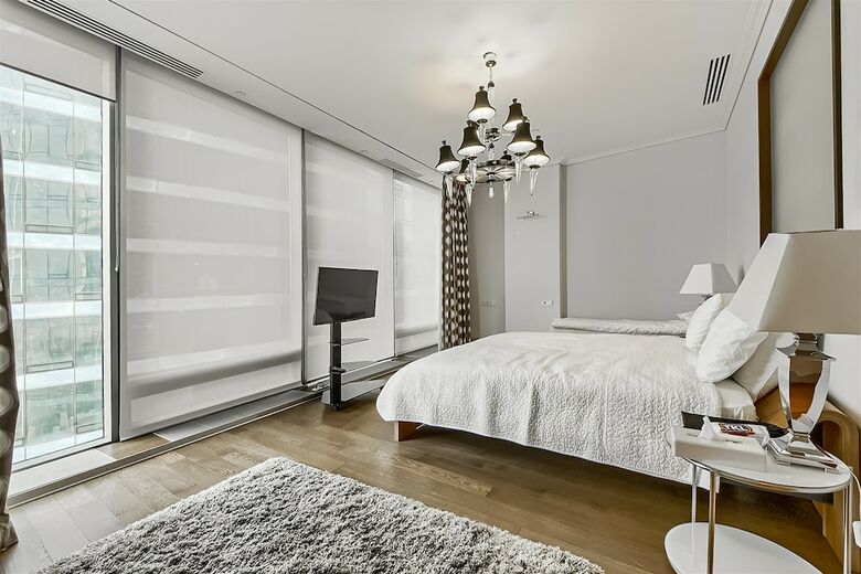 Hotel Sky Apartments Rentals Service