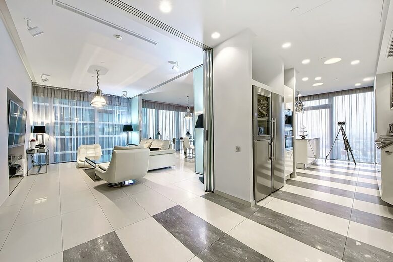 Hotel Sky Apartments Rentals Service