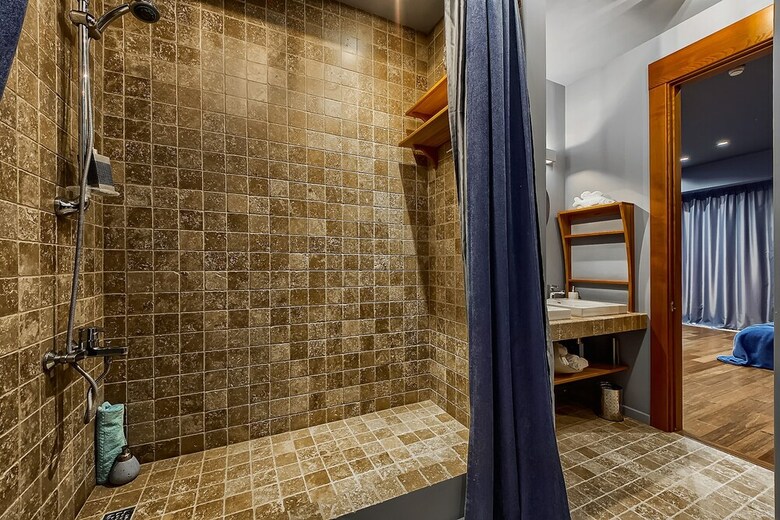 Hotel Sky Apartments Rentals Service