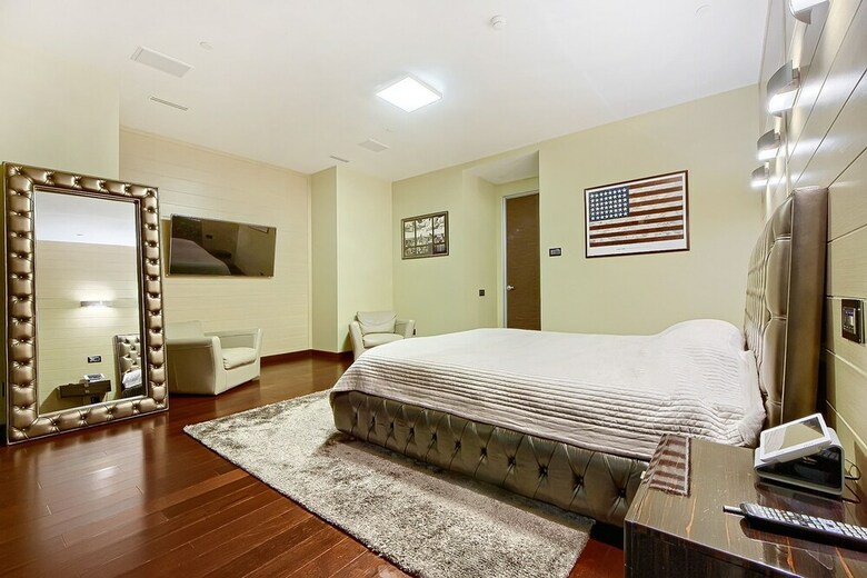 Hotel Sky Apartments Rentals Service