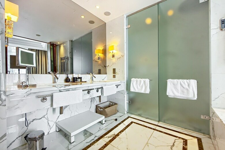 Hotel Sky Apartments Rentals Service