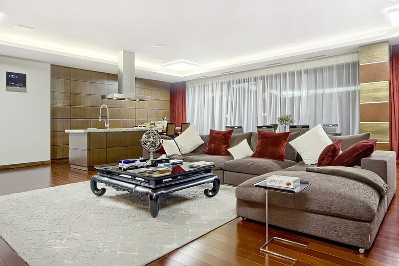 Hotel Sky Apartments Rentals Service