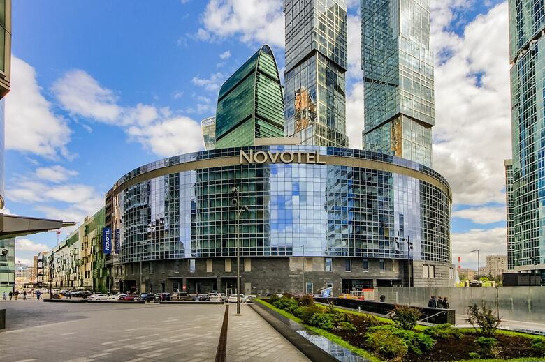 Hotel Sky Apartments Rentals Service
