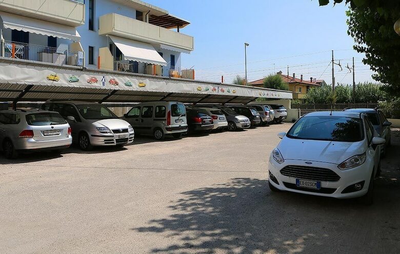 Hotel Caravel