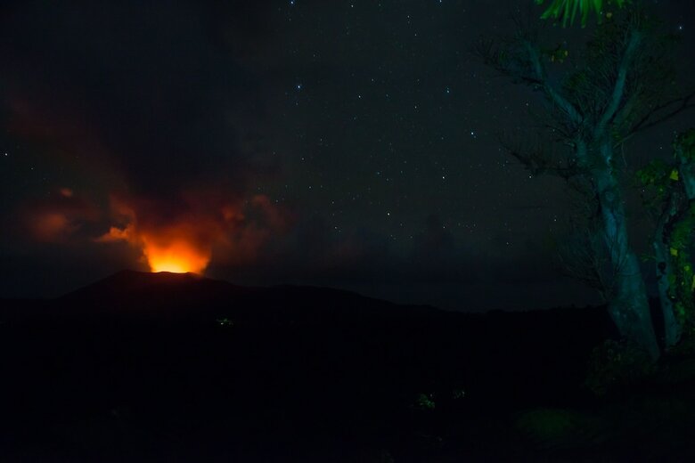 Hotel Volcanic Village Vista