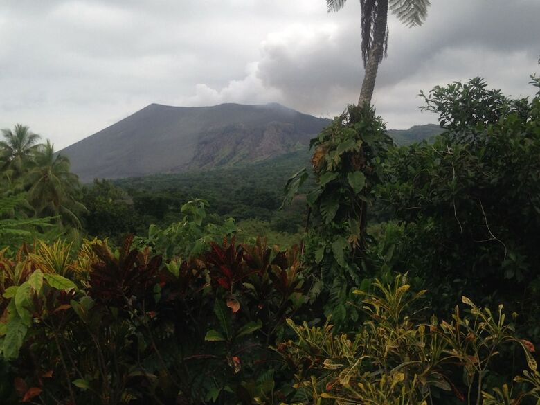 Bed & Breakfast Volcano Island Paradise