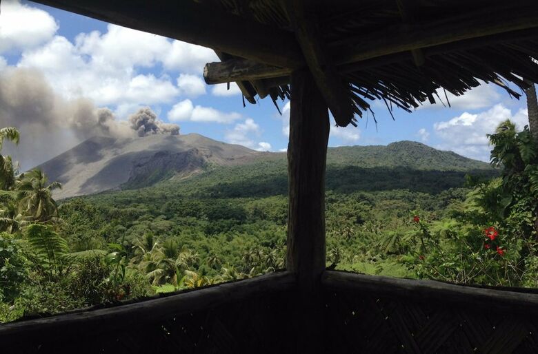 Bed & Breakfast Volcano Island Paradise