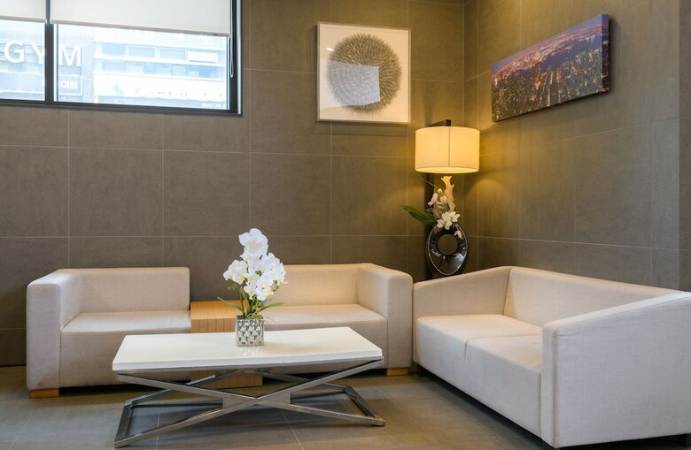 Win Sky Hotel