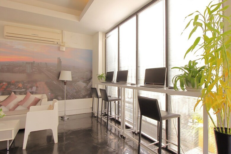 Oyo 545 Anda Hotel Bangkok