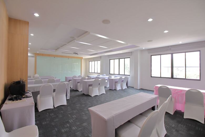 Oyo 545 Anda Hotel Bangkok