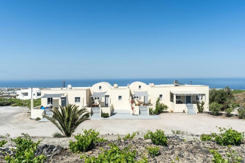 Apartamentos Ampelos Executive Houses