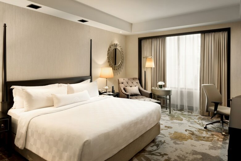 Hotel Ayana Midplaza Jakarta