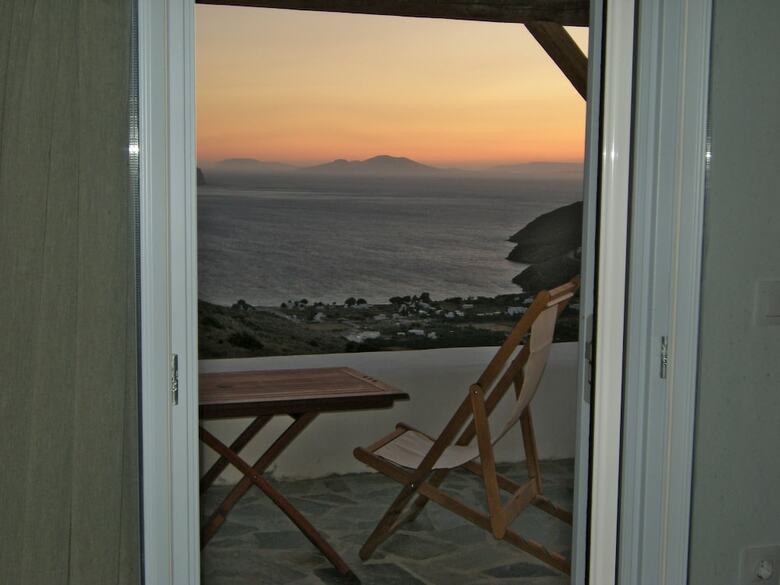 Hotel Kaminaki Amorgos Studios & Apartments