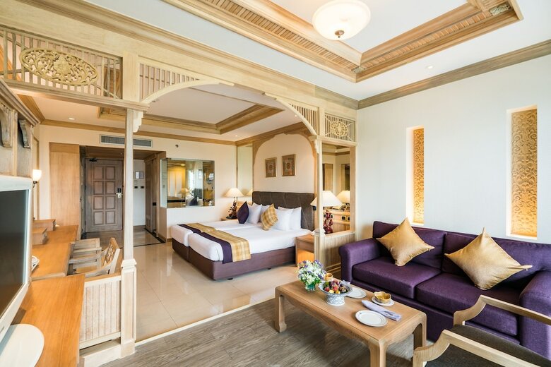 Apartamento Royal Cliff Beach Hotel